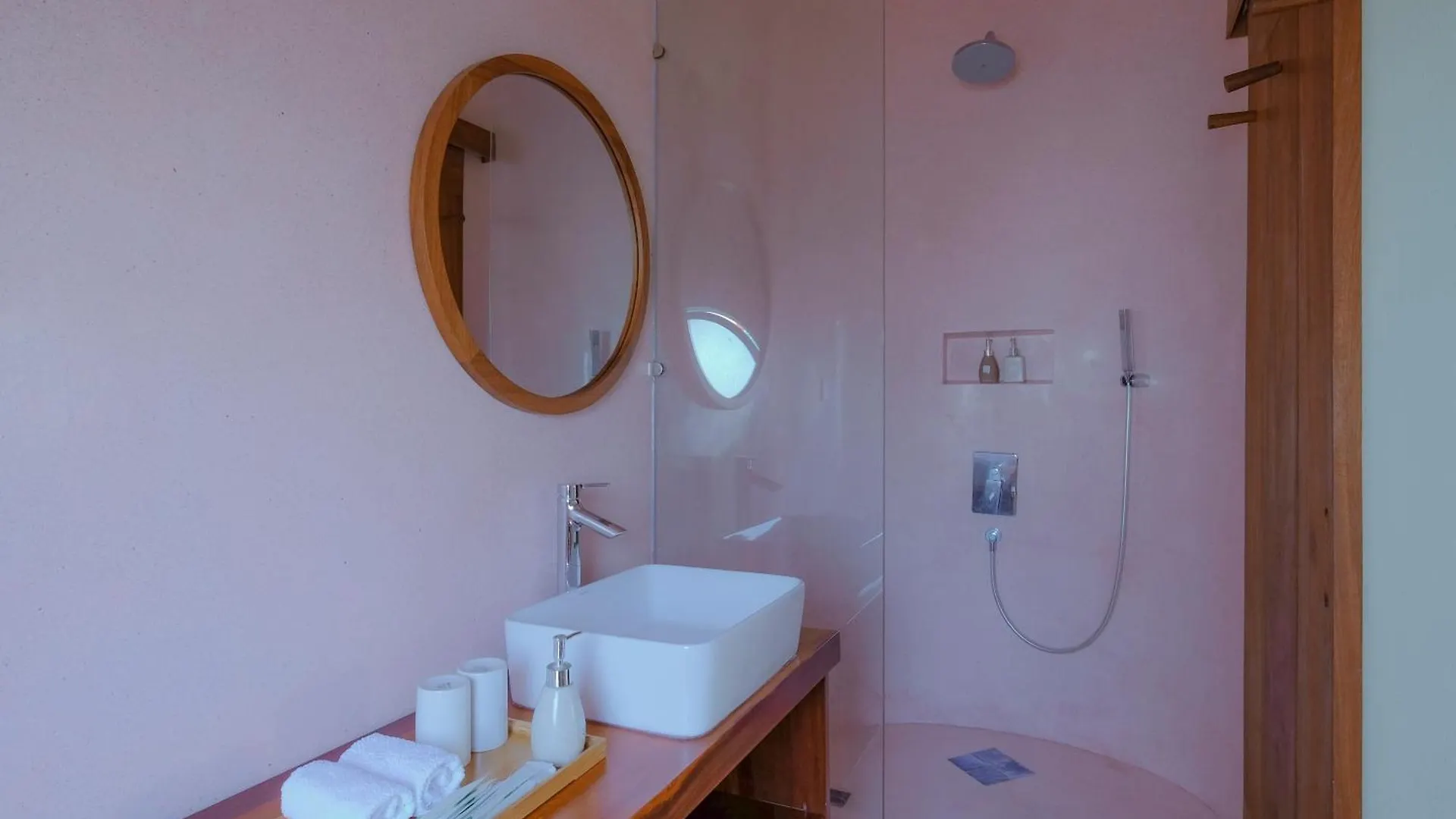 Nha Binh Homestay Da Nang Vietnam